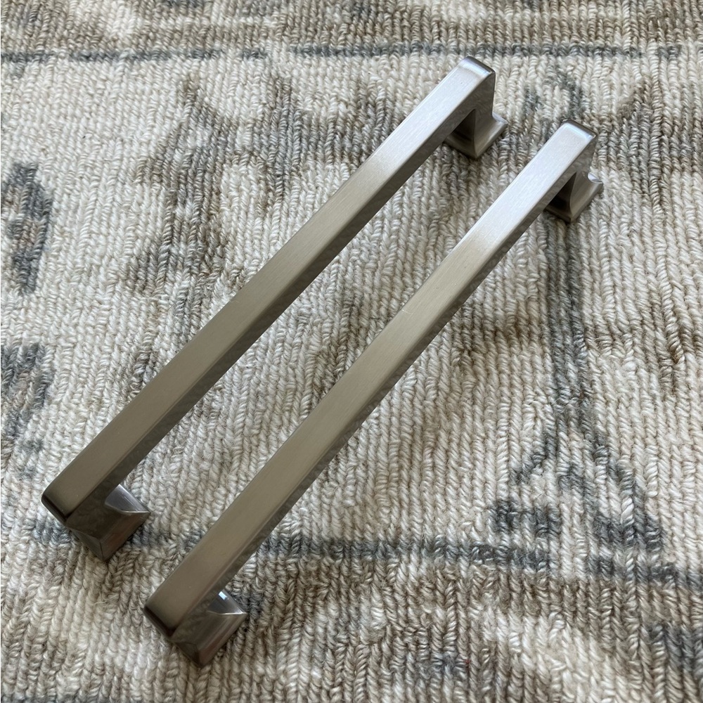 NEW Top Knobs Ascendra Pulls